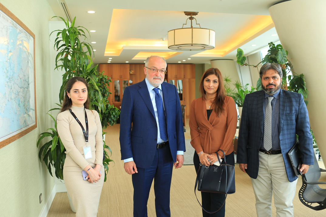 BOL Group delegation Led by its Chairperson Ms. Ayesha Shaikh meets SOCAR Vice President, visit its headquarters